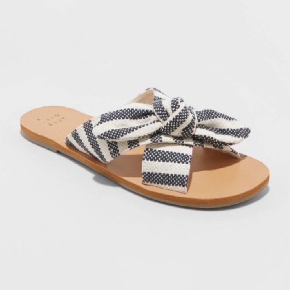 A New Day Knotted Blue/White Stripe Sandal. Size 6.5
